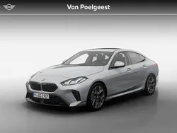 M brooklyn grau (c4p) Nieuw 2025 BMW 220 M Sport Coupé | € 53.131 (Super prijs)