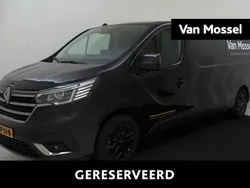 Zwart Gebruikt 2023 Renault Trafic Van | € 21.430 (Goede deal)