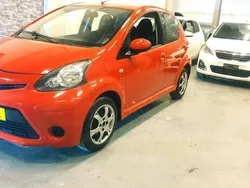 Rood Gebruikt 2012 Toyota Aygo Hatchback | € 3.999 (Goede deal)