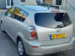 Zilver Gebruikt 2007 Toyota Corolla Verso Terra MPV | € 3.500 (Goede deal)
