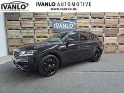 Zwart Gebruikt 2021 VW Touareg R SUV | € 51.445 (Iets duurder)