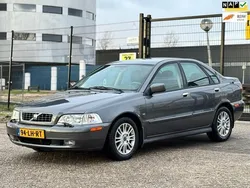 Volvo S40
