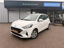 Wit Gebruikt 2021 Hyundai i10 Comfort Hatchback | € 13.950 (Eerlijke prijs)