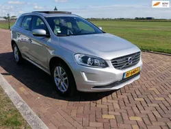 Grijs, metallic lak Gebruikt 2017 Volvo XC60 SUV | € 12.499