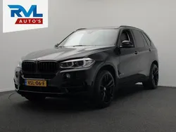 Zwart Gebruikt 2014 BMW X5 Executive SUV | € 24.945 (Eerlijke prijs)
