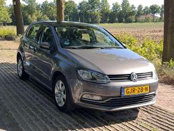 Zilver Gebruikt 2016 VW Polo Highline Hatchback | € 10.750 (Eerlijke prijs)
