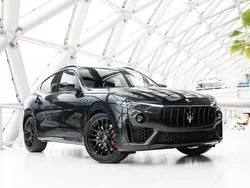 Zwart, metallic lak Gebruikt 2023 Maserati Levante GT SUV | € 149.950