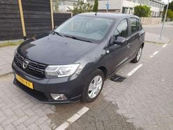 Zwart Gebruikt 2020 Dacia Sandero Comfort Hatchback | € 7.500 (Super prijs)