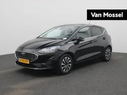 Zwart Gebruikt 2024 Ford Fiesta Titanium X Hatchback | € 19.945 (Eerlijke prijs)