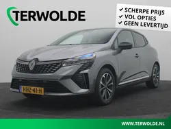 Grijs Gebruikt 2025 Renault Clio V Techno Hatchback | € 29.840 (Duur)