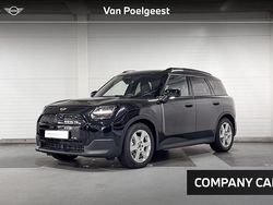 Midnight black ii (c4r) Nieuw 2025 Mini Countryman Essential SUV | € 37.200