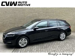Zwart, metallic lak Gebruikt 2021 Skoda Octavia Business Line Stationwagen | € 15.900 (Goede deal)