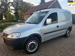 Grijs Gebruikt 2009 Opel Combo MPV | € 4.995 (Iets duurder)
