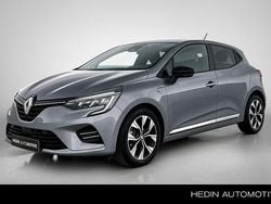 Grijs Gebruikt 2023 Renault Clio V Evolution Hatchback | € 16.450 (Eerlijke prijs)