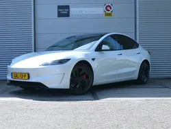 Wit Gebruikt 2024 Tesla Model 3 Performance Sedan | € 51.999
