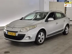 Grijs Gebruikt 2010 Renault Mégane GrandTour Dynamique Stationwagen | € 2.850 (Eerlijke prijs)