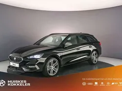 Zwart, metallic lak Nieuw 2025 Seat Leon FR Stationwagen | € 39.580 (Duur)