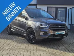, metallic lak Gebruikt 2017 Ford Kuga ST-Line SUV | € 18.960 (Iets duurder)