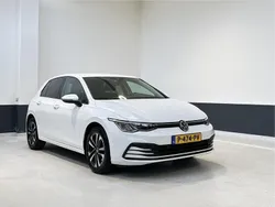 Wit Gebruikt 2021 VW Golf VIII Hatchback | € 14.949 (Eerlijke prijs)