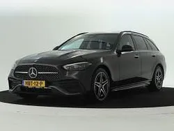Grijs Gebruikt 2025 Mercedes C300 AMG line Stationwagen | € 58.945 (Iets duurder)