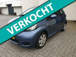 Blauw Gebruikt 2009 Toyota Aygo Comfort Hatchback | € 1.495 (Goede deal)