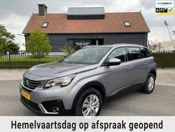 Grijs Gebruikt 2017 Peugeot 5008 MPV | € 12.700 (Eerlijke prijs)