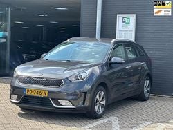 Grijs Gebruikt 2017 Kia Niro First Edition SUV | € 15.499 (Goede deal)