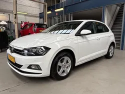 Wit Gebruikt 2020 VW Polo Comfortline Hatchback | € 16.450 (Eerlijke prijs)