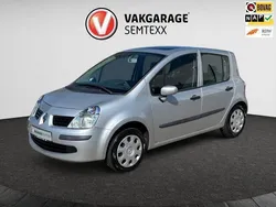 Grijs Gebruikt 2008 Renault Modus Expression MPV | € 3.950 (Iets duurder)