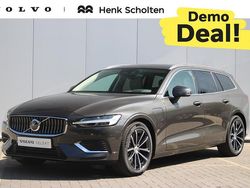 Grijs Gebruikt 2025 Volvo V60 Stationwagen | € 48.500 (Duur)