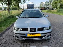 Zilver Gebruikt 2005 Seat Leon Sport Hatchback | € 750 (Eerlijke prijs)