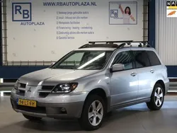 Grijs Gebruikt 2003 Mitsubishi Outlander SUV | € 2.500 (Eerlijke prijs)
