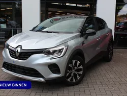 Grijs Gebruikt 2023 Renault Captur Evolution SUV | € 21.985 (Eerlijke prijs)