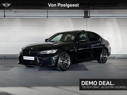 Saphirschwarz metallic (zwart metallic) Gebruikt 2025 BMW 320e M Sport Stationwagen | € 47.500 (Eerlijke prijs)