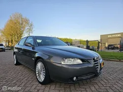 Grijs Gebruikt 2004 Alfa Romeo 166 Distinctive Sedan | € 1.799
