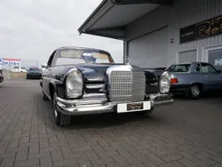 Zwart Gebruikt 1963 Mercedes 220 SE Cabriolet | € 169.000