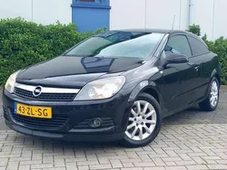 Zwart, metallic lak Gebruikt 2008 Opel Astra GTC Hatchback | € 3.750 (Iets duurder)