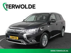 Ruby black p Gebruikt 2020 Mitsubishi Outlander P-HEV SUV | € 24.945 (Eerlijke prijs)