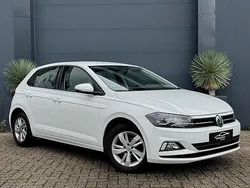Wit Gebruikt 2019 VW Polo Comfortline Hatchback | € 14.450 (Goede deal)