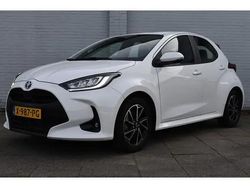 Wit Gebruikt 2024 Toyota Yaris Hybrid Hatchback | € 23.799 (Eerlijke prijs)