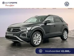 Grijs Nieuw 2025 VW T-Roc Edition SUV | € 47.666 (Iets duurder)