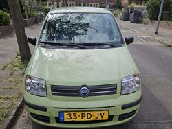 Groen Gebruikt 2004 Fiat Panda Dynamic Hatchback | € 1.650 (Eerlijke prijs)
