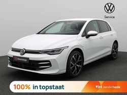 Wit Nieuw 2025 VW Golf VIII Edition Hatchback | € 36.500 (Eerlijke prijs)