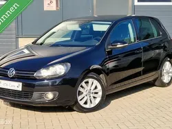 Zwart Gebruikt 2011 VW Golf VI Style Hatchback | € 6.999 (Eerlijke prijs)