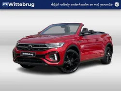Rood, metallic lak Gebruikt 2022 VW T-Roc Cabriolet Style Cabriolet | € 36.950 (Iets duurder)