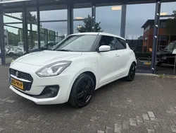 Wit Gebruikt 2021 Suzuki Swift Style Hatchback | € 13.750 (Goede deal)