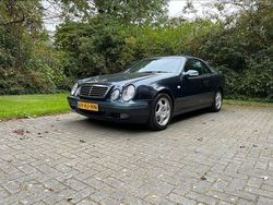 Gebruikt 2001 Mercedes CLK230 Cabriolet | € 3.250