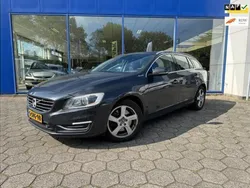 Grijs Gebruikt 2013 Volvo V60 Summum Stationwagen | € 5.199 (Duur)