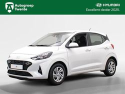 Wit Gebruikt 2024 Hyundai i10 Comfort Hatchback | € 16.745 (Eerlijke prijs)
