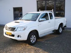 Wit Gebruikt 2014 Toyota HiLux Pickup | € 13.950